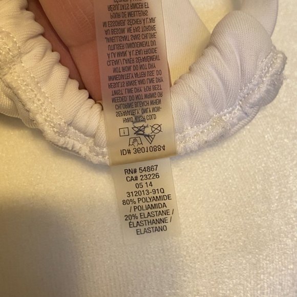 Nice! Victoria's Secret ~ Black & White Stripe Front Slip Bikini Top ~ Sz. S/P - Picture 6 of 7